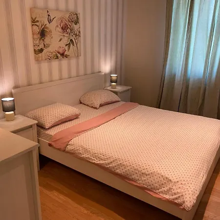 Apartman Igi White Flat With Free Private Parking Kolozsvár
