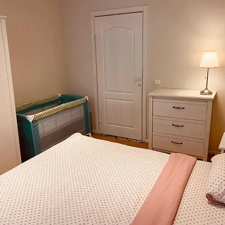 Igi White Flat With Free Private Parking * Kolozsvár