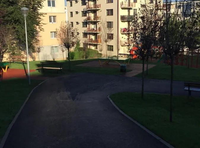 Igi White Flat With Free Private Parking Lägenhet *