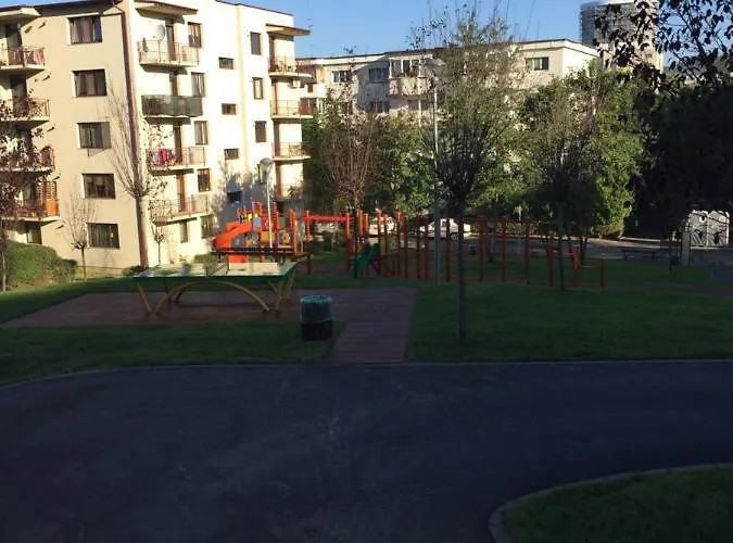 Igi White Flat With Free Private Parking Kaloşvar