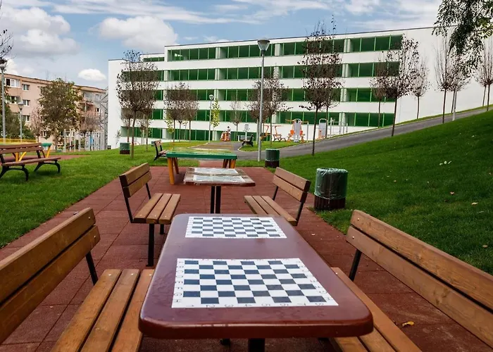 Igi White Flat With Free Private Parking Daire Kaloşvar